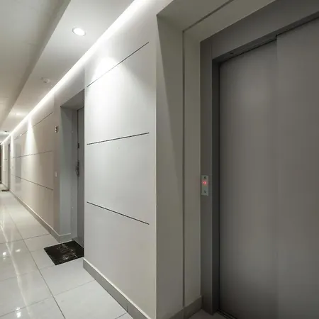 Elegant With Balcony Near Poniatowski Park By Renters Apartament Łódź