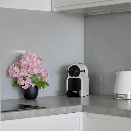 Apartament Elegant With Balcony Near Poniatowski Park By Renters *