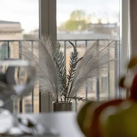 Elegant With Balcony Near Poniatowski Park By Renters * Łódź